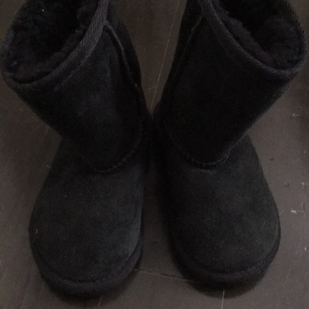 Ugh boots - Picture 2 of 4